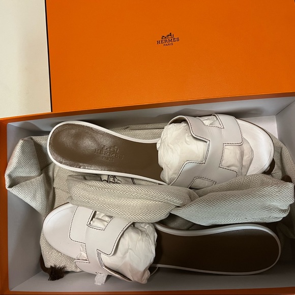 AUTHENTIC!!Hermes Oasis Sandal - Picture 3 of 8